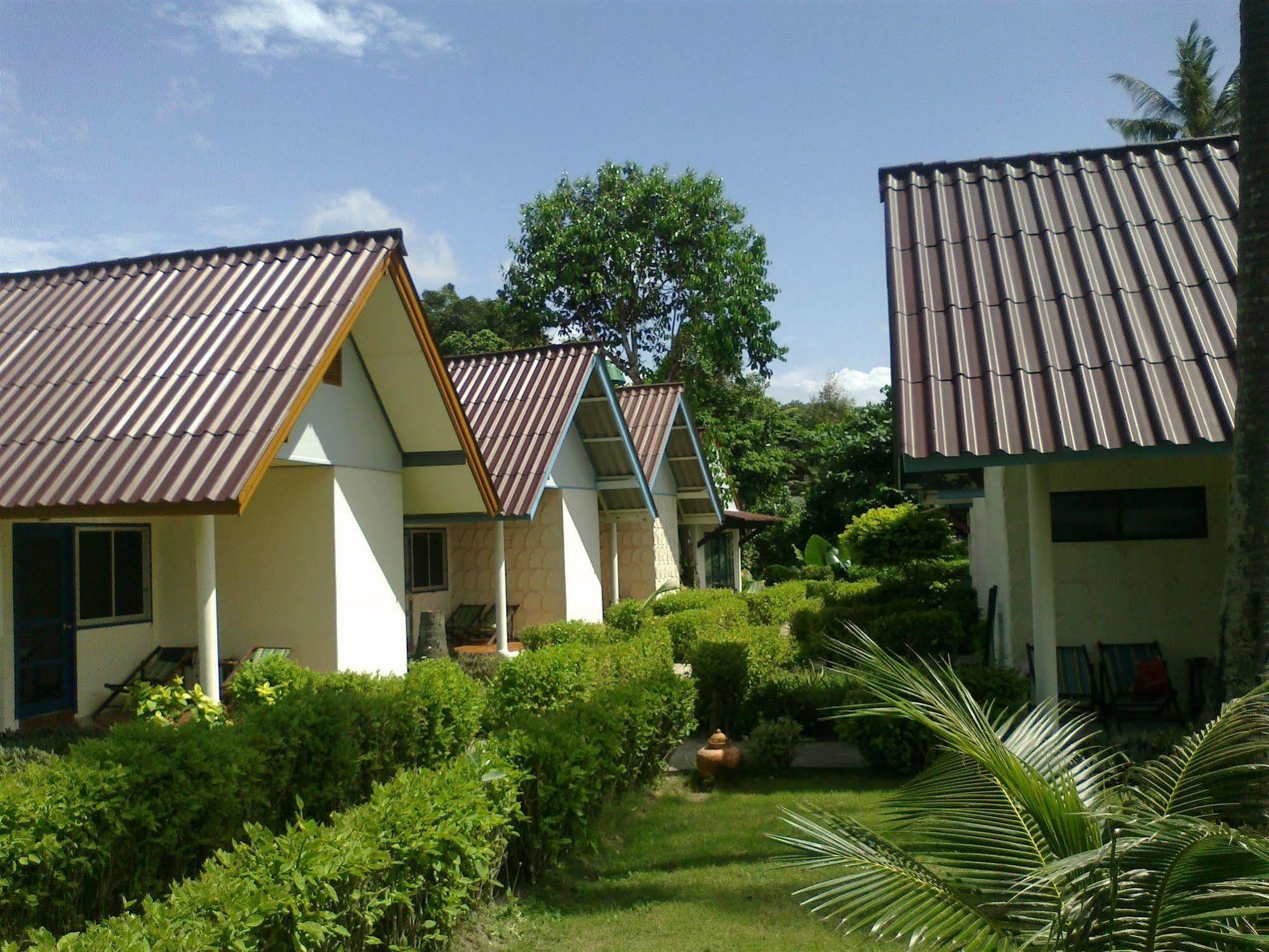 Gooddays Lanta Beach Resort Sha Koh Lanta Exterior photo